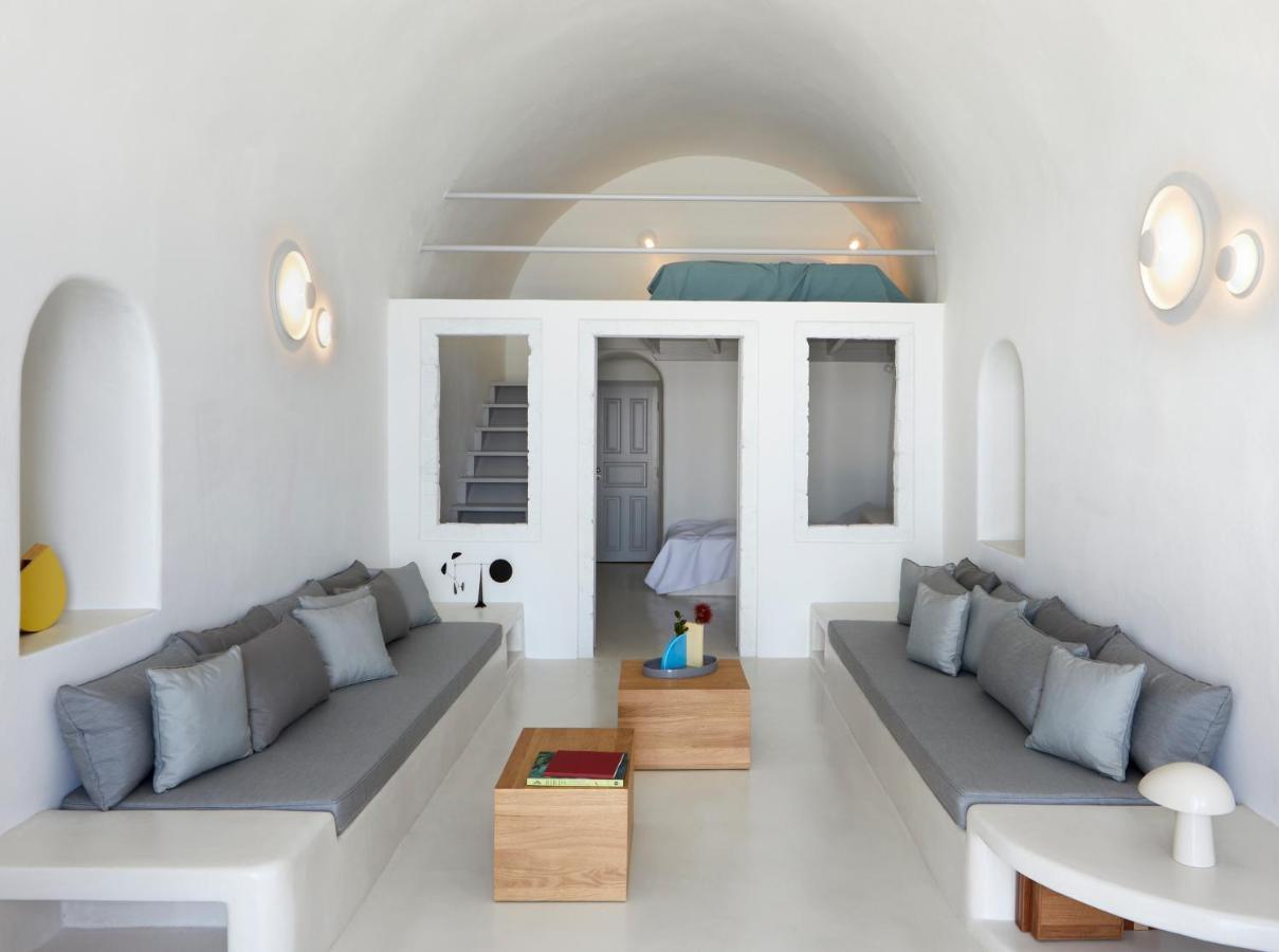 Inspire Santorini Luxury Villas Фира Екстериор снимка