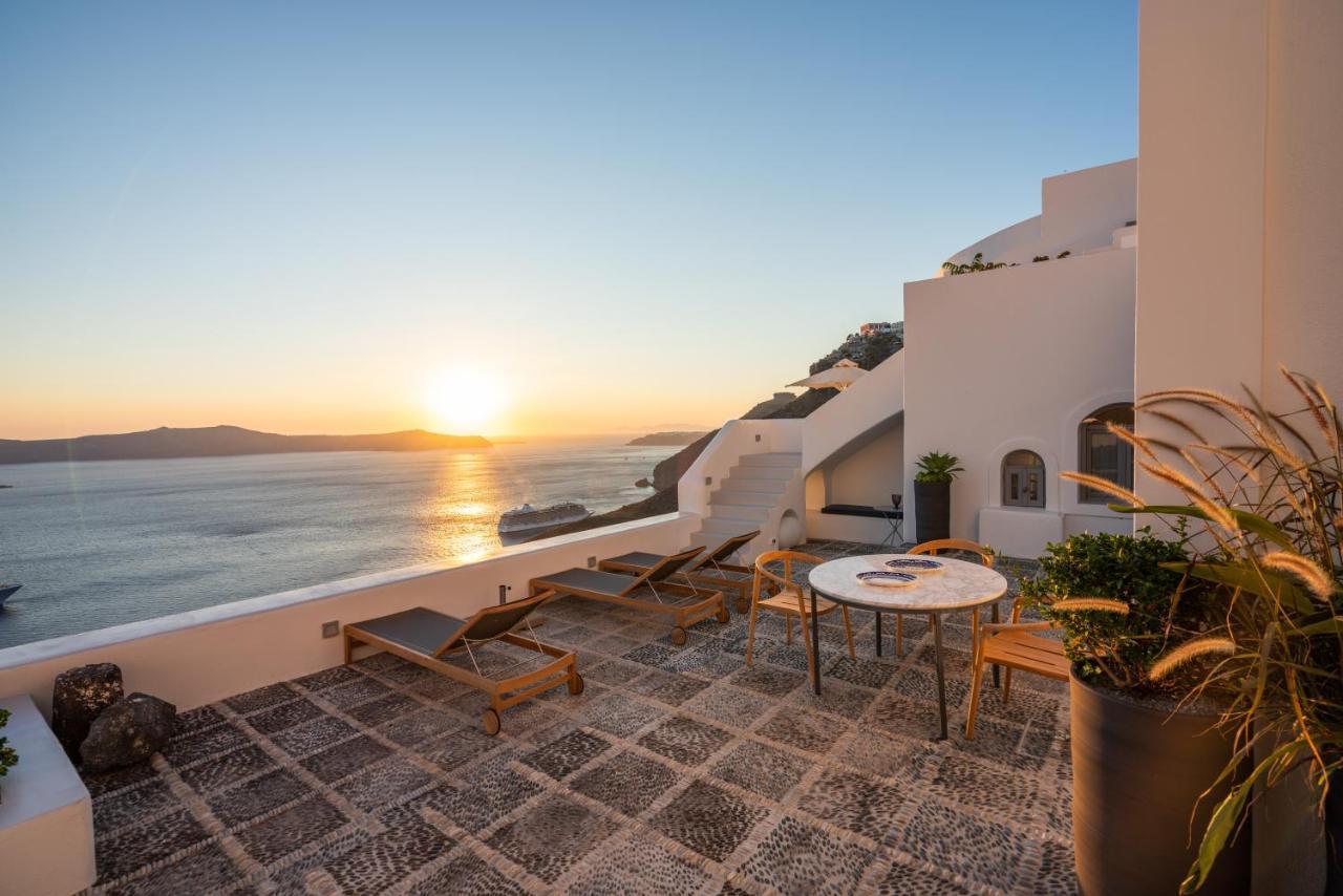Inspire Santorini Luxury Villas Фира Екстериор снимка