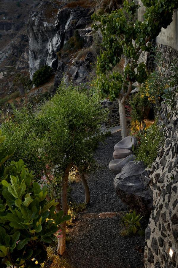 Inspire Santorini Luxury Villas Фира Екстериор снимка